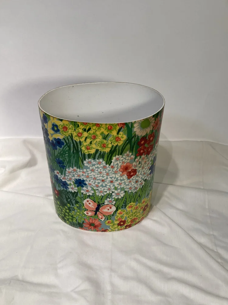 Vintage cheerful floral
